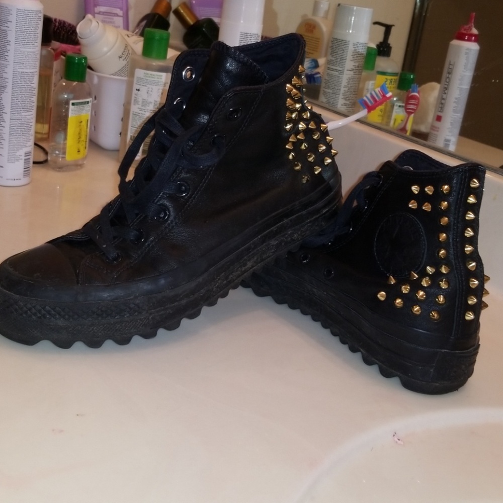 Punker Converse high tops